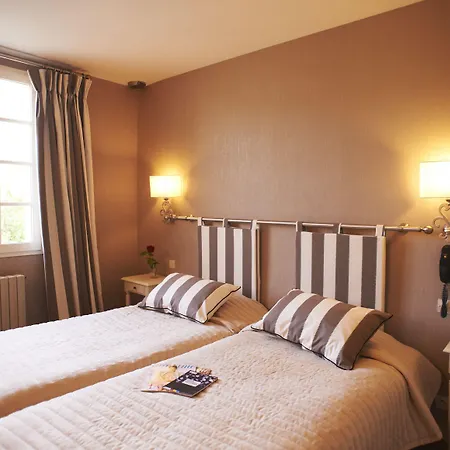 Le Relais Du Bellay 3*