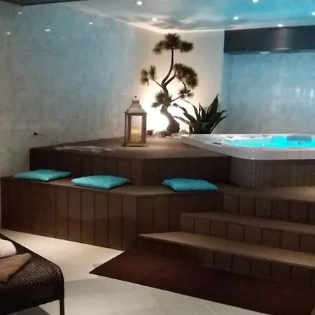 فندق Le Relais Du Bellay مونتري-بيلاي