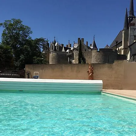 Hotel Le Relais Du Bellay