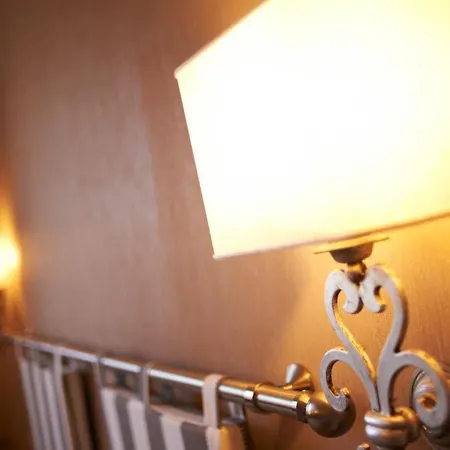 Hotell Le Relais Du Bellay