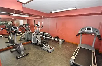 Отель Le Relais Du Bellay