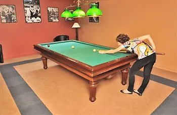 Le Relais Du Bellay Hotel