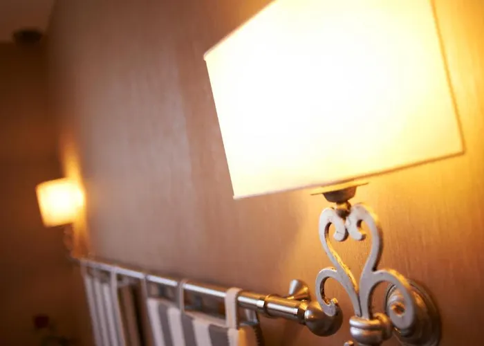 Hotel Le Relais Du Bellay